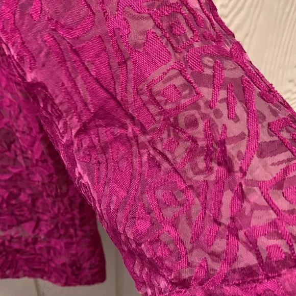 Ruby Rd Top - Picture 10 of 11